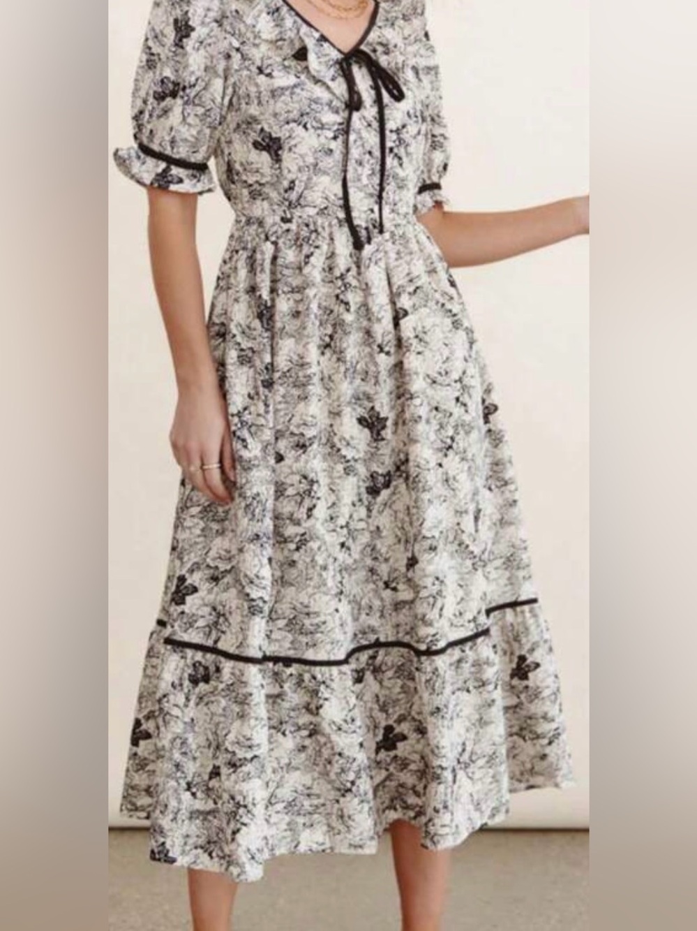 Beautiful Autumn Leaf Midi Dress